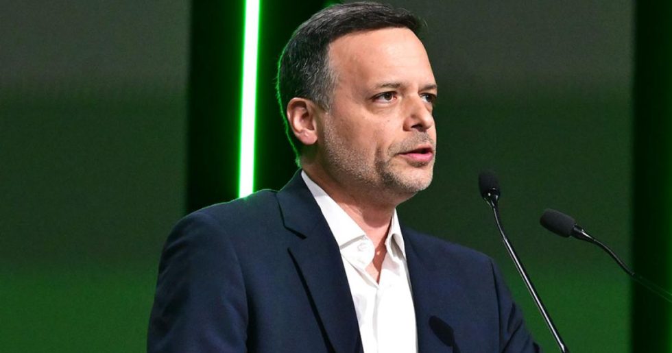 Χάρης Δούκας: «Παραδίδουμε μια παιδική χαρά κάθε μήνα στις γειτονιές της Αθήνας»